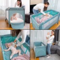 Dans une chambre ou un salon