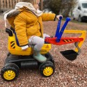 Les roues sont larges pour utilisation à l'extérieur