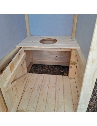 Toilette Sèche extérieure en bois naturel