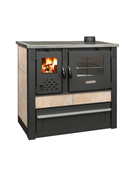 Image de couverture montrant une cuisinière à bois noire avec des finitions beiges, porte fermée.